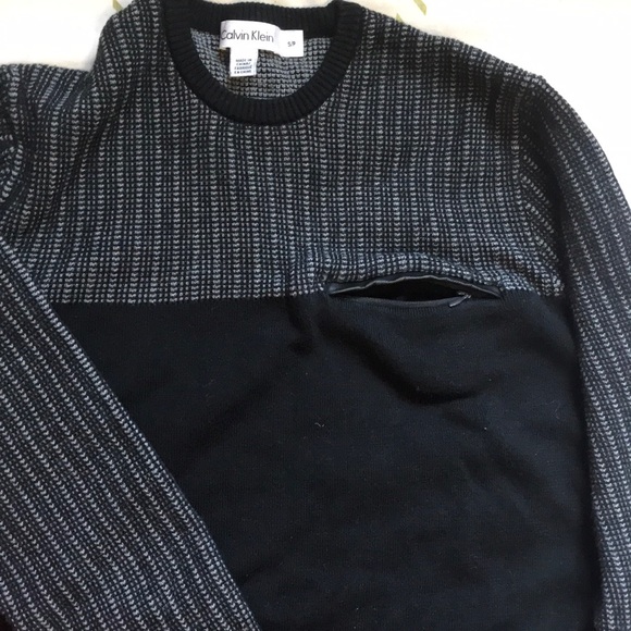 Calvin klen sweater or top. - Picture 3 of 5